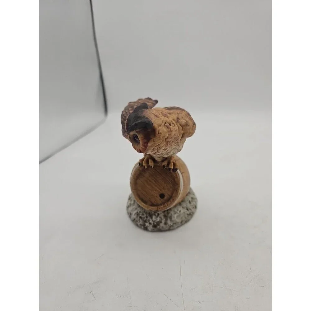 Vintage  Owl Music‎ Box On Barrel Works